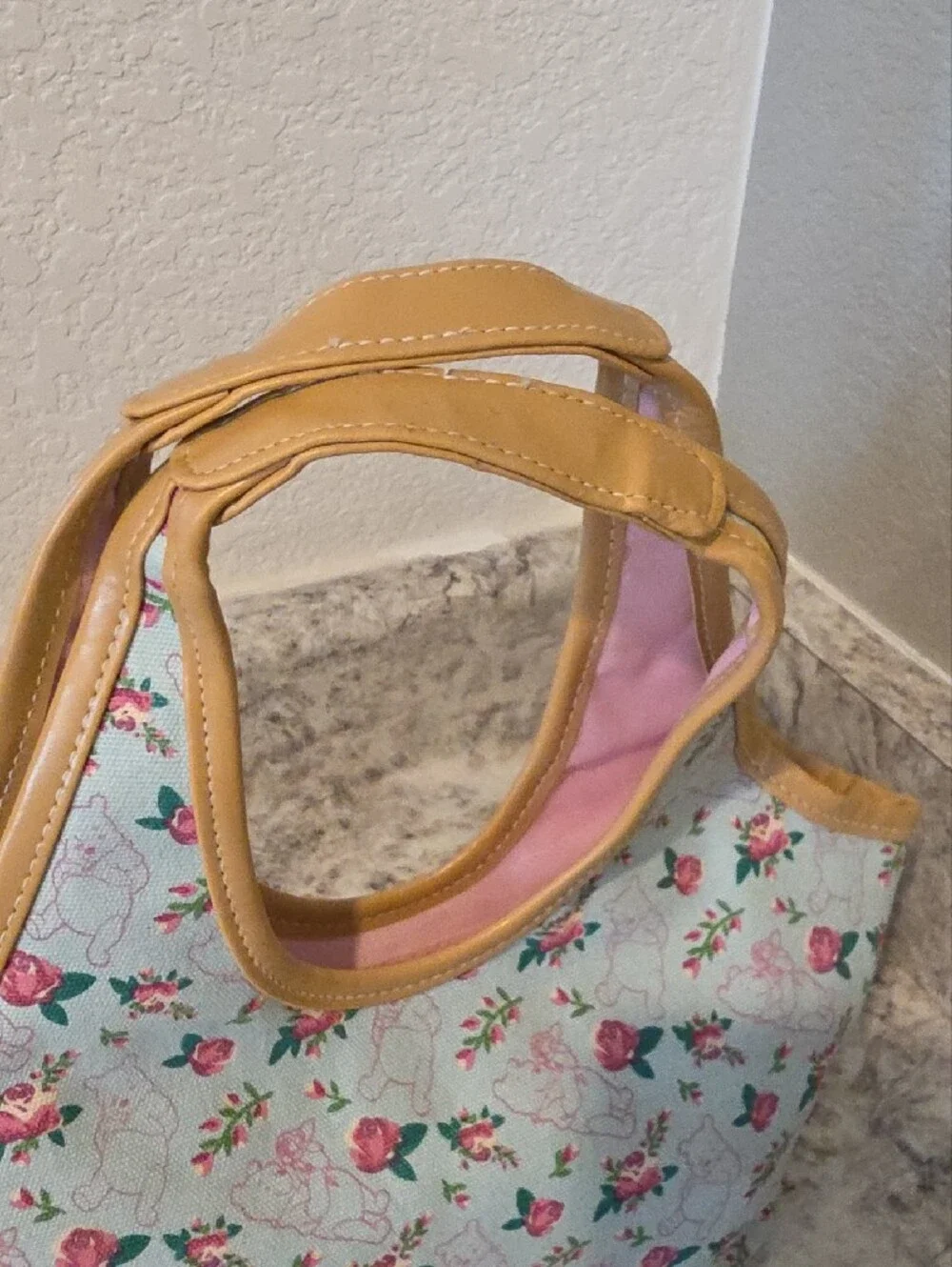Winnie the Pooh / Floral Print Tote